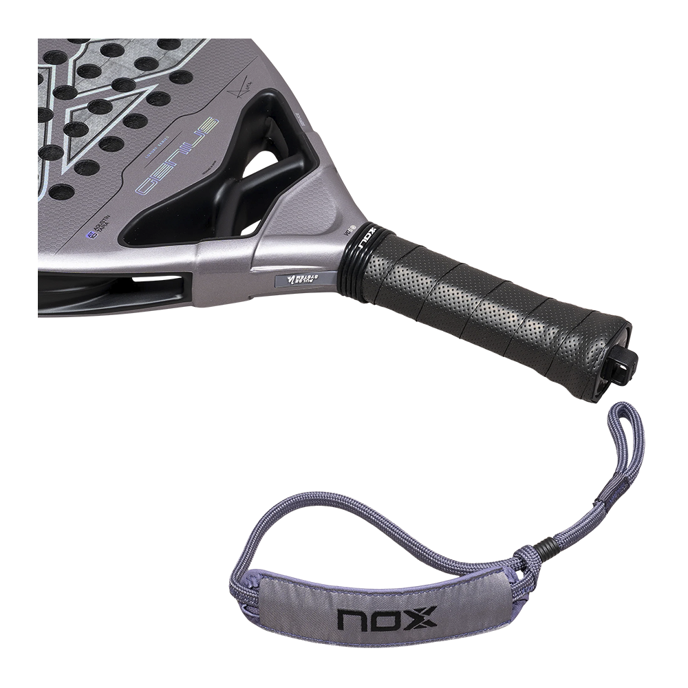 Nox Genius Attack 18K Alum padel racket - grip detail