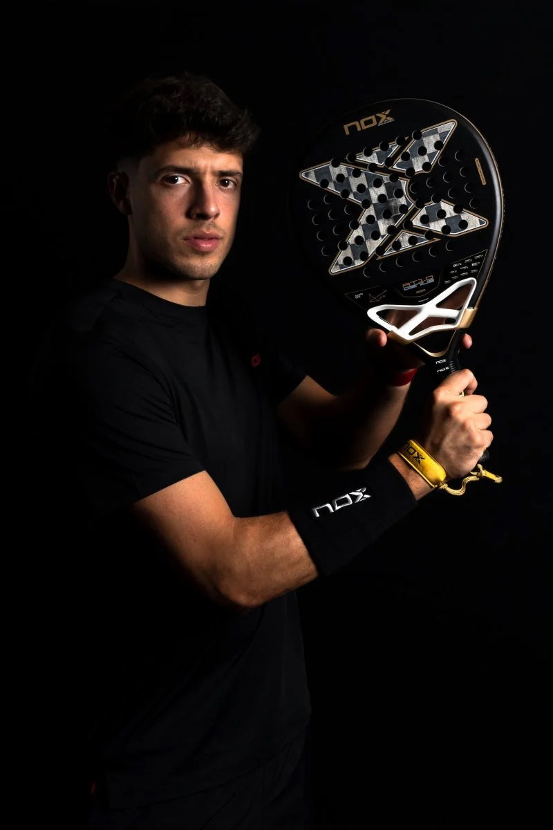 2026 Nox AT10 Genius 18K Alum by Agustín Tapia – PadelDeals