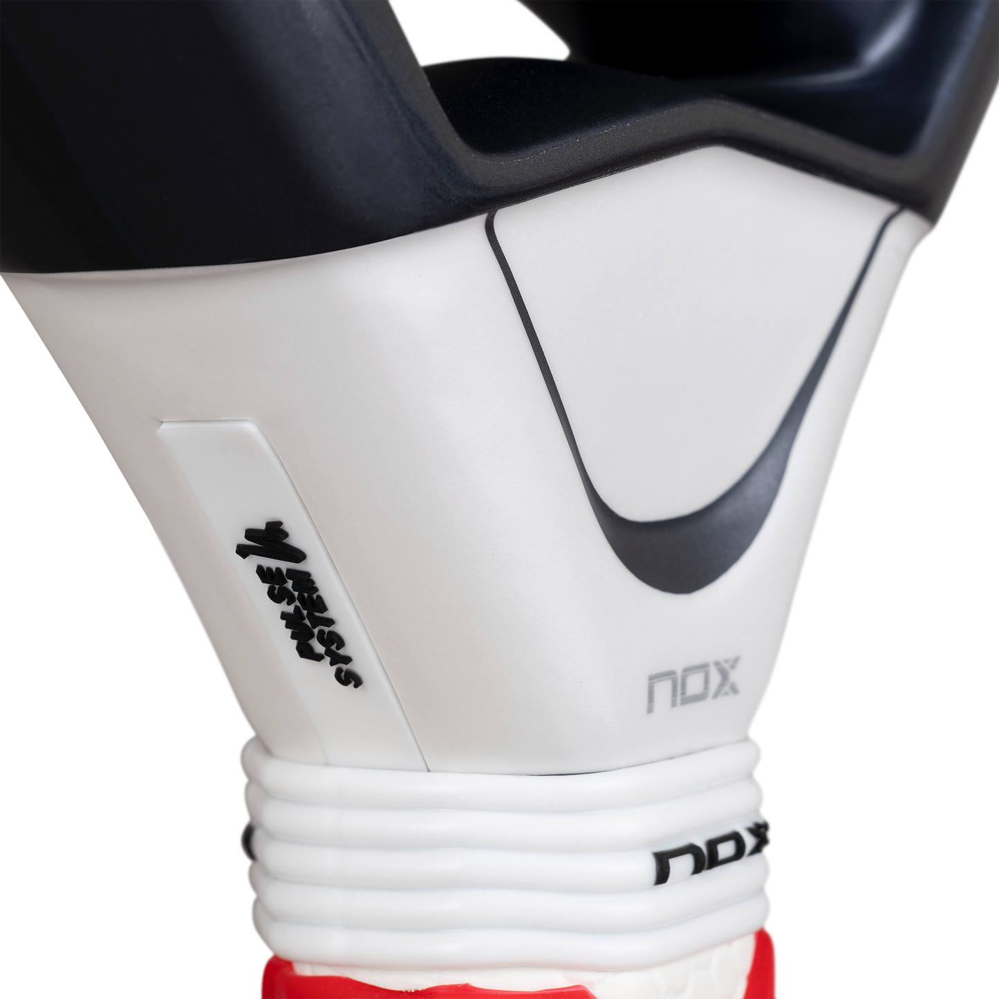 2026 Nox AT10 Genius 12K Alum XTREM Lite by Agustín Tapia