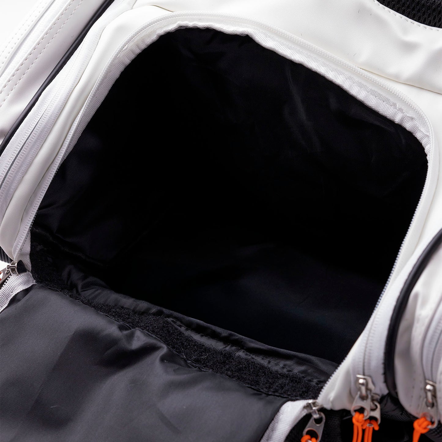 2025 Bullpadel Hack Padel Bag | Paquito Navarro (White)
