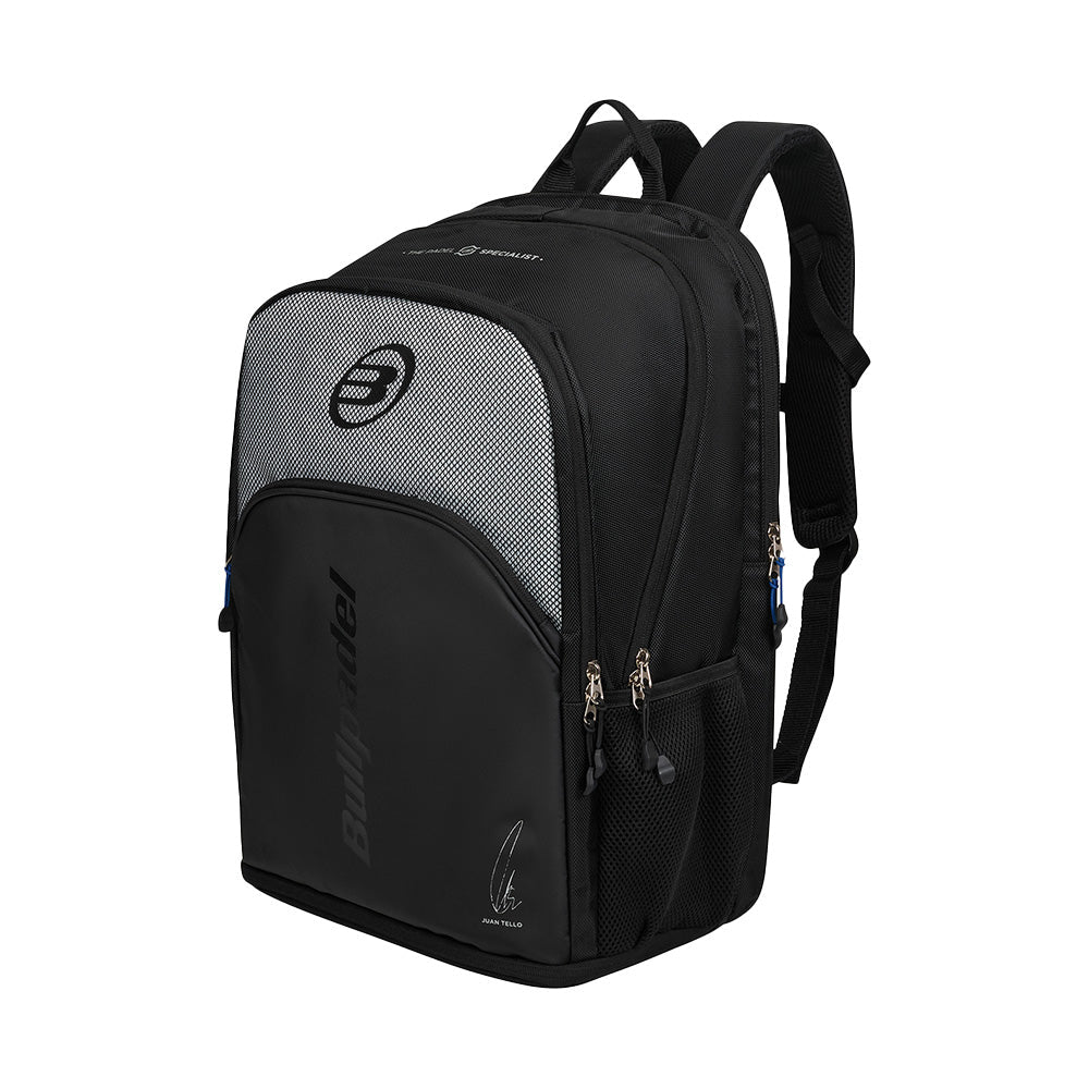2026 Bullpadel Vertex padel backpack (Black) - angled view